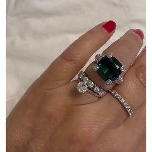 NWOT Judith Ripka beautiful green quartz sterling ring